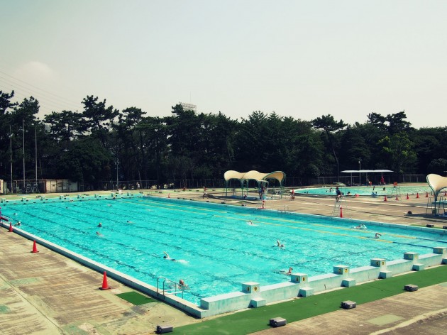 船橋市運動公園のプール